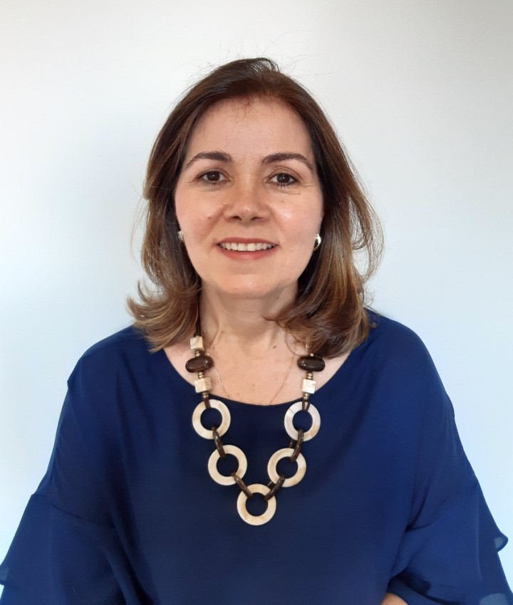 Sônia Regina Diamante Teixeira de Sousa